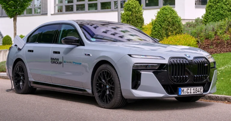 BMW, Elektrikli Amiral Gemilerine Benzinli Jeneratör Seçeneği mi Getiriyor?